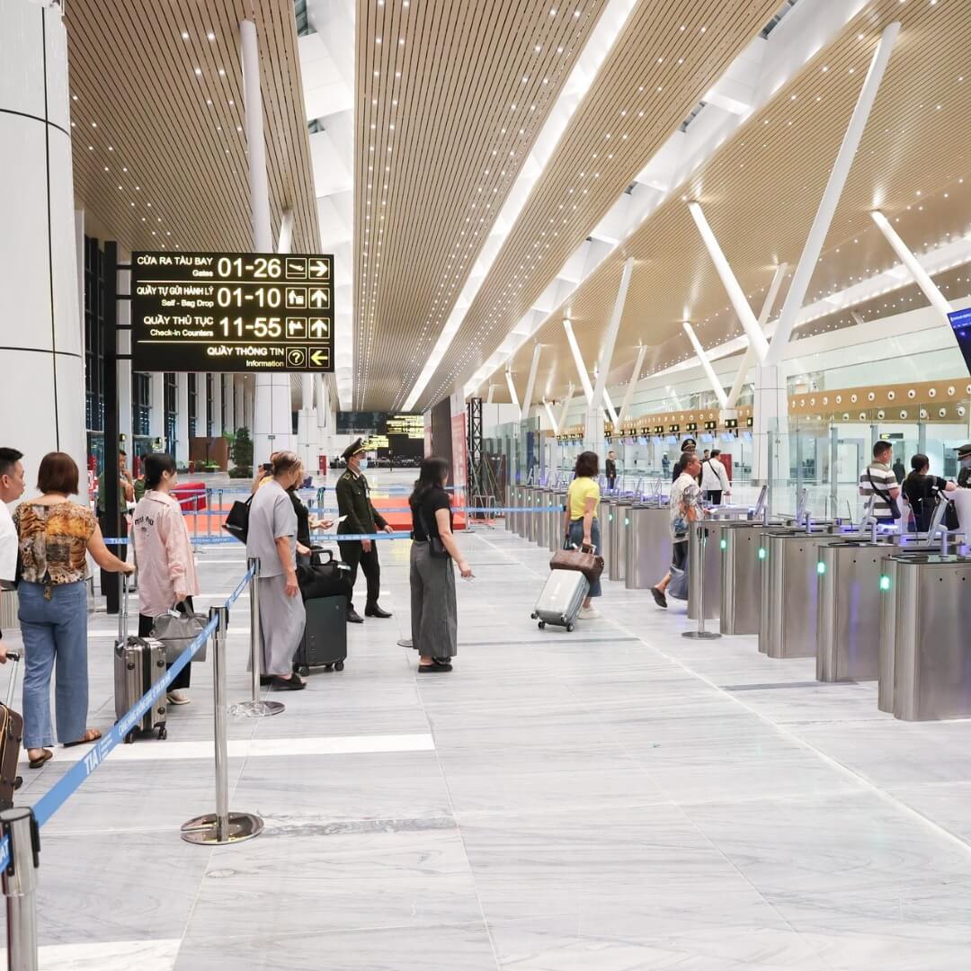 Quầy check in đ&oacute;ng trước bao l&acirc;u_5